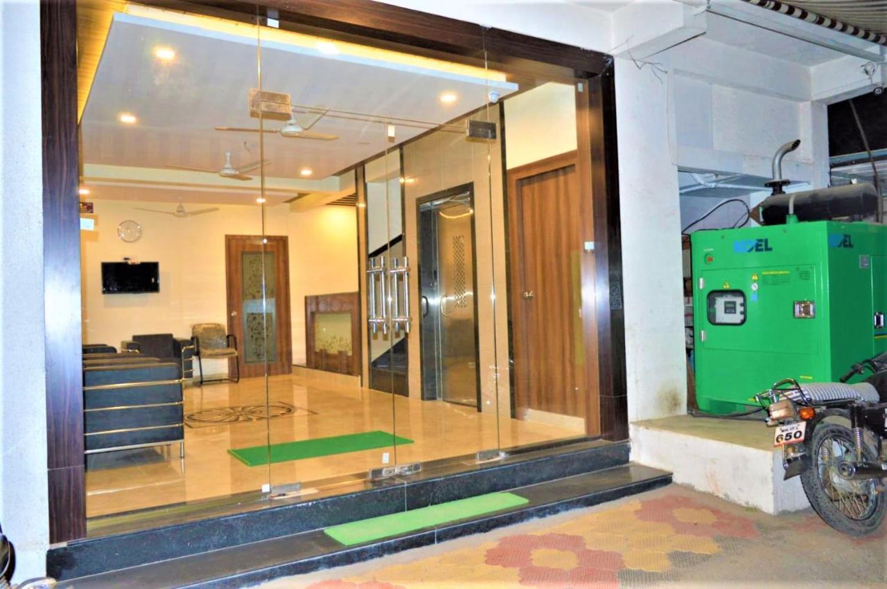 Hotel Visau Shirdi Exterior foto